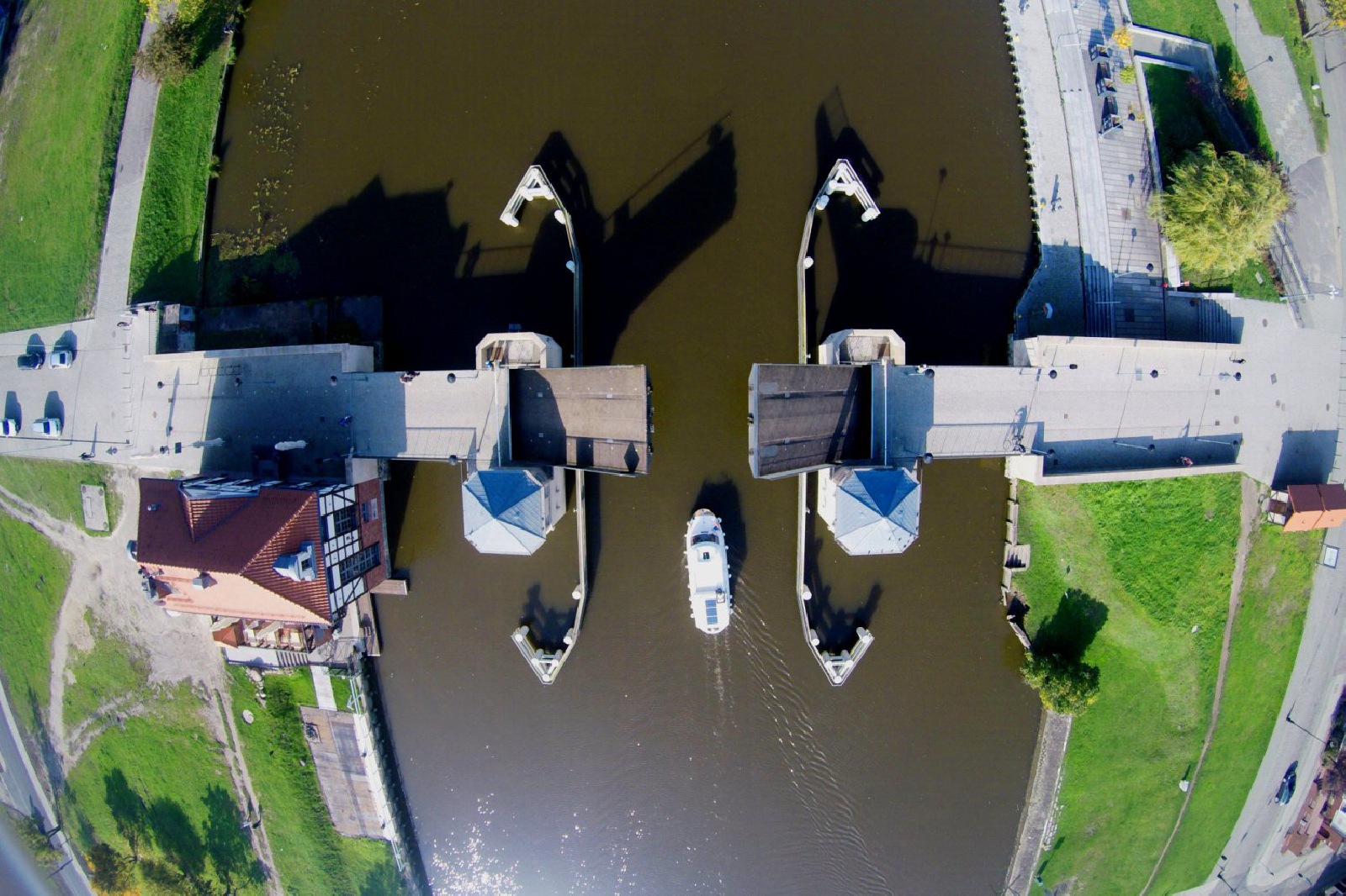 Mosty zwodzone w Elblągu