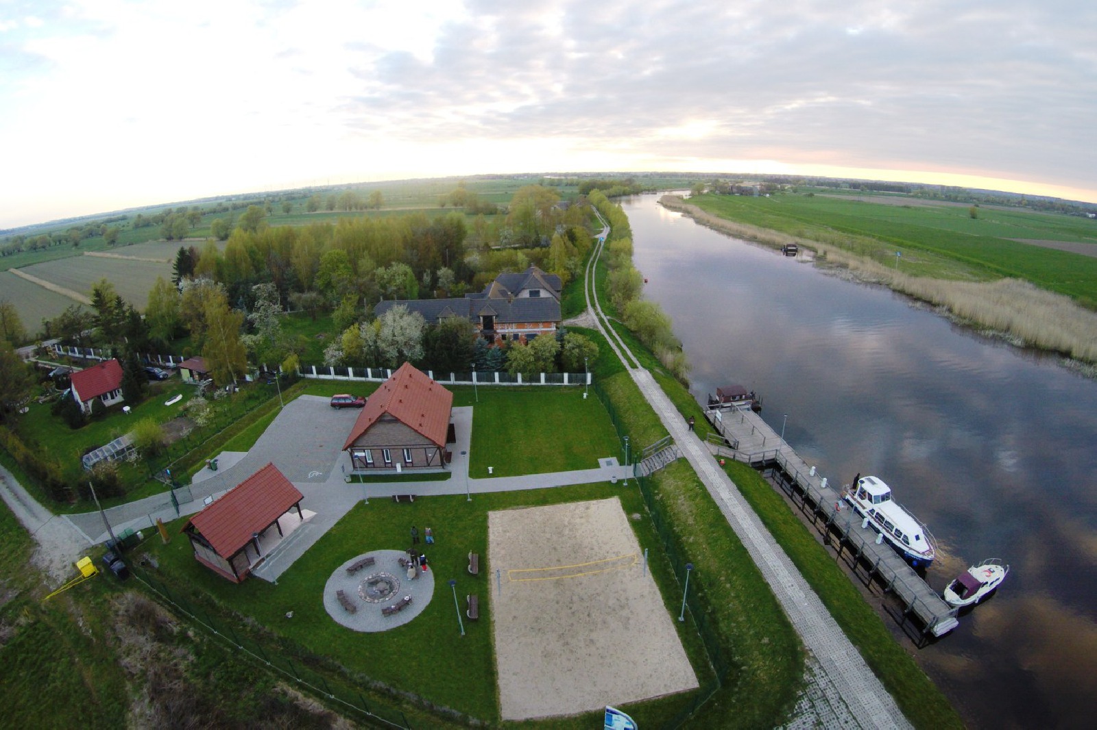 Przystań w Osłonce