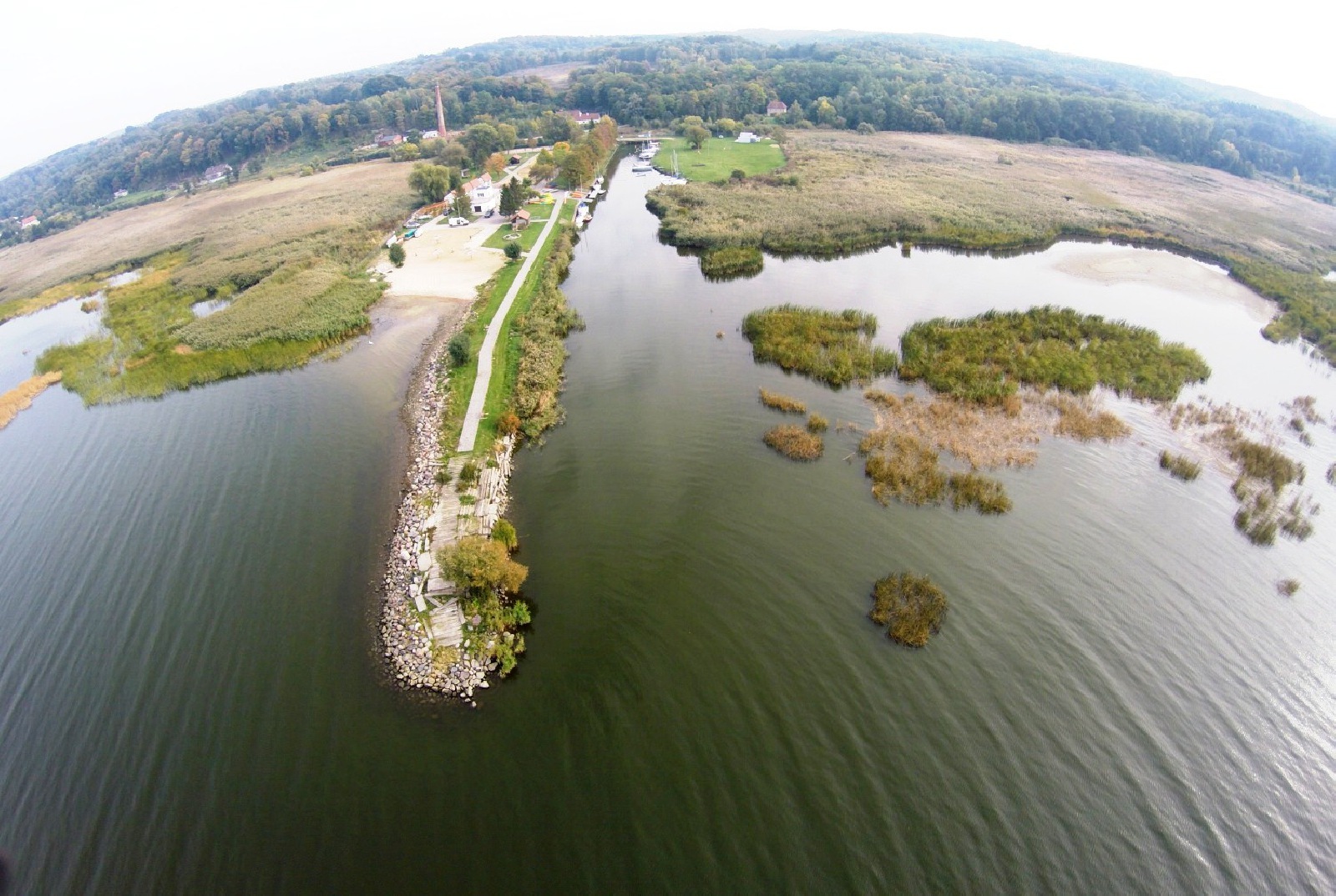 Stanica Wodna w Nadbrzeżu