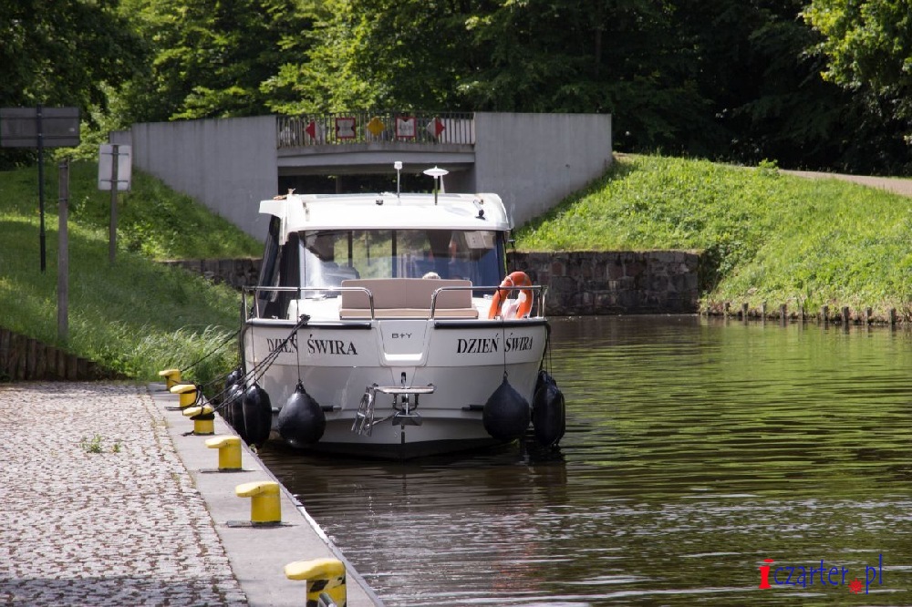 czarter jachtu Suncamper 31 na pętli żuławskiej