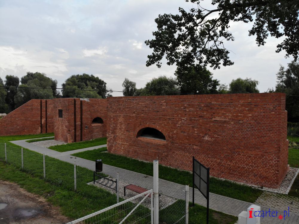 Pętla Żuławska Ruiny śluzy w Marzęcinie