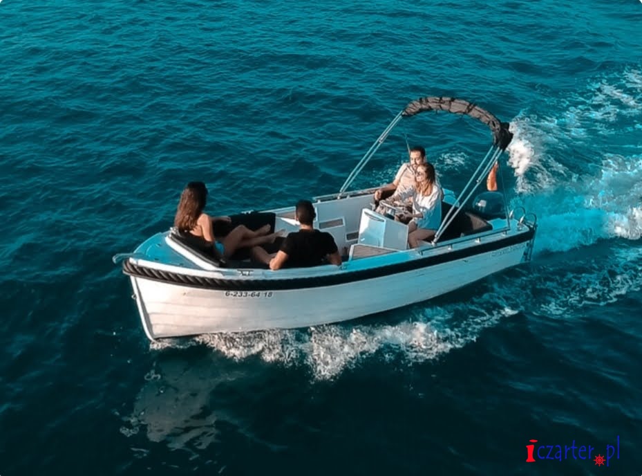 Pętla Żuławska Wypożyczalnia motorówek w Białej Górze